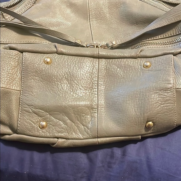 Kelsi Dagger Green Slouchy Shoulder Bag with Adjustable Strap - Picture 3 of 9